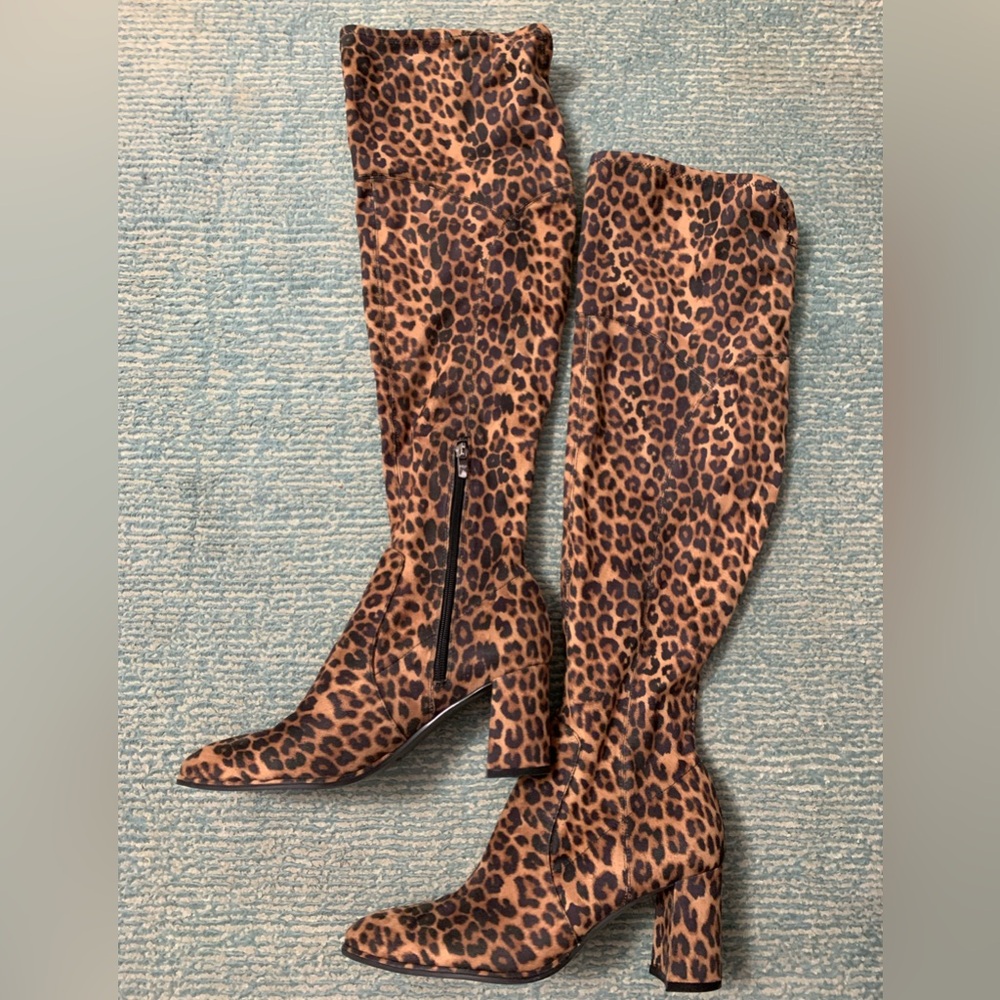 Brand New Marc Fisher Leopard Over the Knee Boots Size 9
